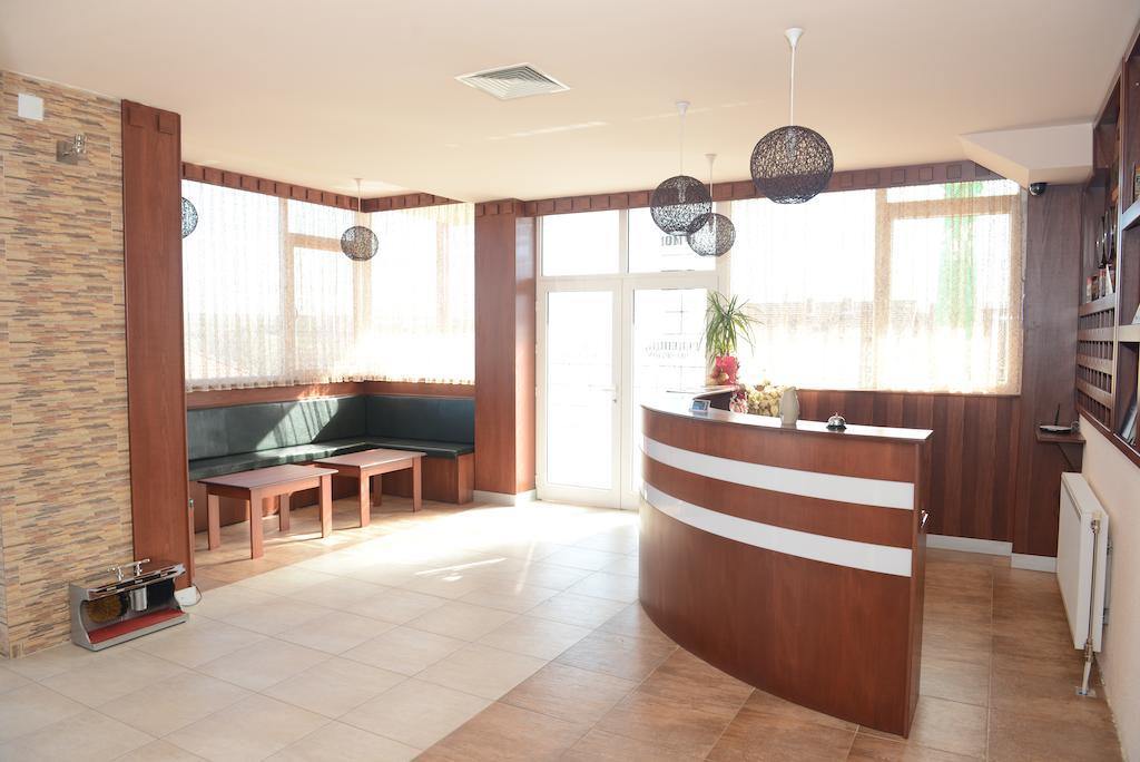 Harmony Hotel Kumanovo Eksteriør bilde